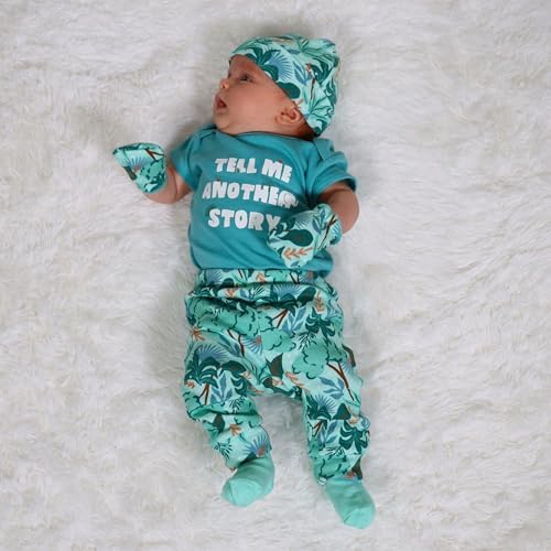 The Peanutshell Baby Layette Gift Set for Boys or Girls - 16 Piece New Born Unisex Gift Set, Baby Clothes & Newborn Essentials Must Haves - Newborn Clothes 0-3 Months - Wild Jungle