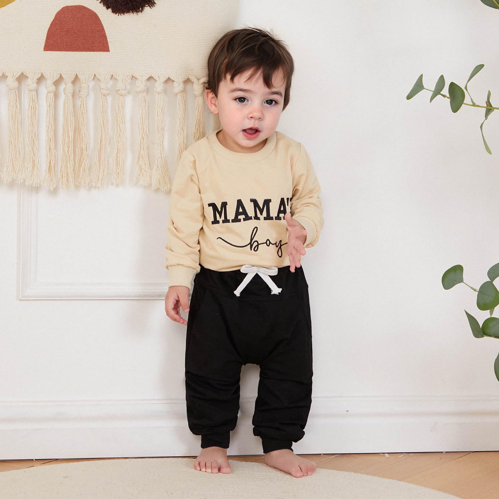 FOCUSNORM Toddler Baby Boy Fall outfit Mama's Boy Letter Embroidery Sweatshirt Top Elastic Pants Set Cute 2pcs Winter Clothes (Khaki, 18-24 Months)