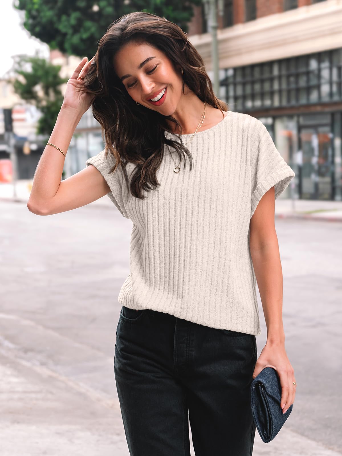 AUTOMET Women Shirts Fall Sweaters Regular Fit Short Sleeve Tunic Tops 2025 Dressy Casual Business Blouses Apricot L