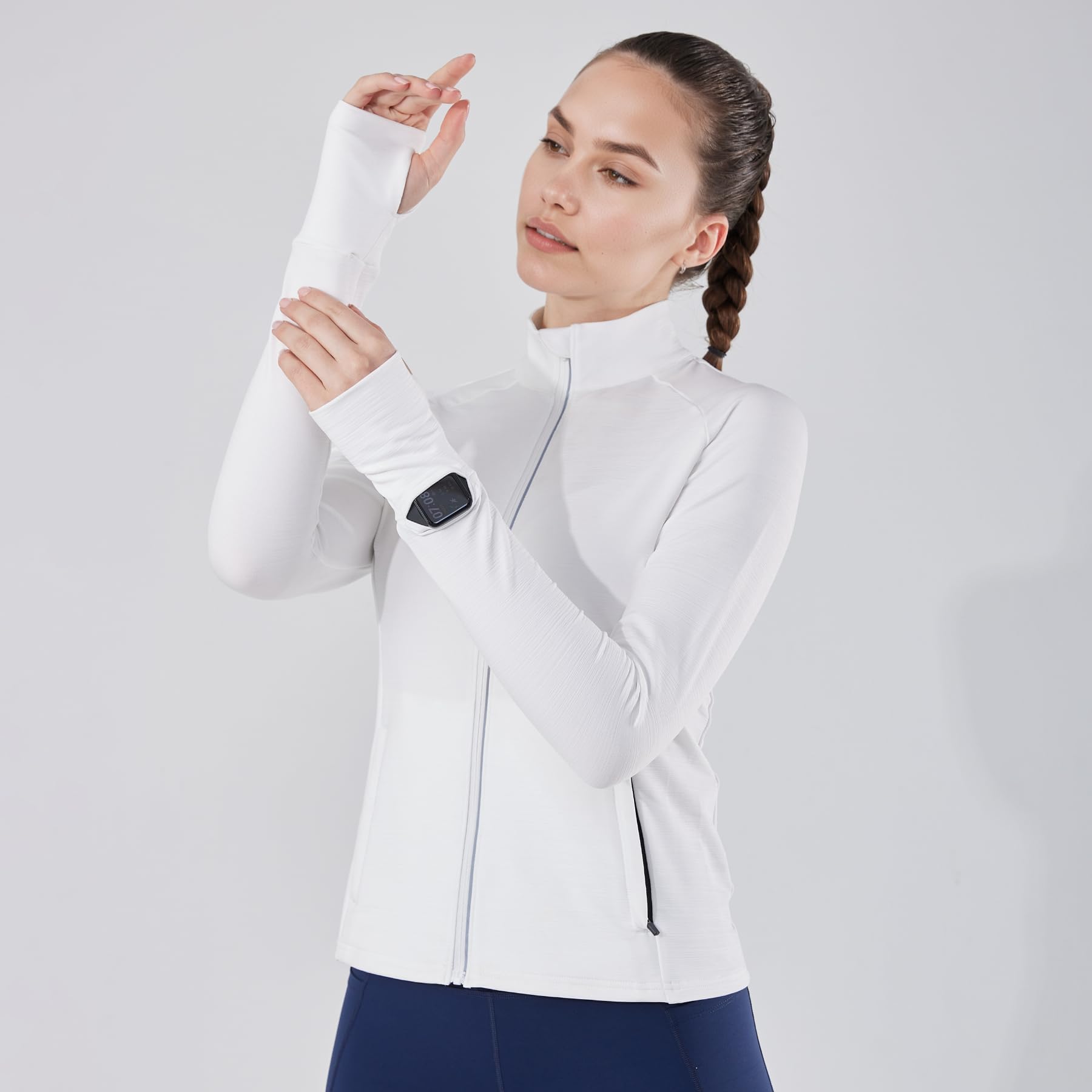 MUMANAIXI Women's Slim Fit Workout Jacket – Full Zip with Thumb Holes, Stretchy Sportswear Fabric for Running, Yoga, and Fitness (US, Alpha, Large, Regular, Regular, White)
