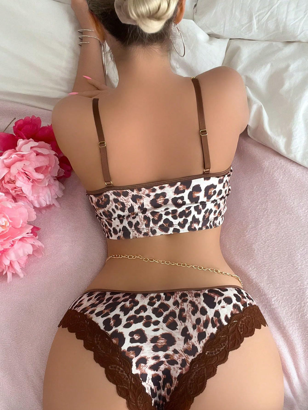 SOLY HUX Women's Leopard Print Lace Lingerie Set Chain Bra and Panty Underwear Sets Multicoloured Leopard Small
