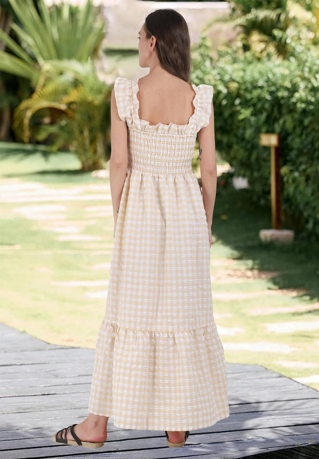 chouyatou Women's Retro Plaid Smocked Dress Spaghetti Strap Flounce Long Dress (Small, Khaki)