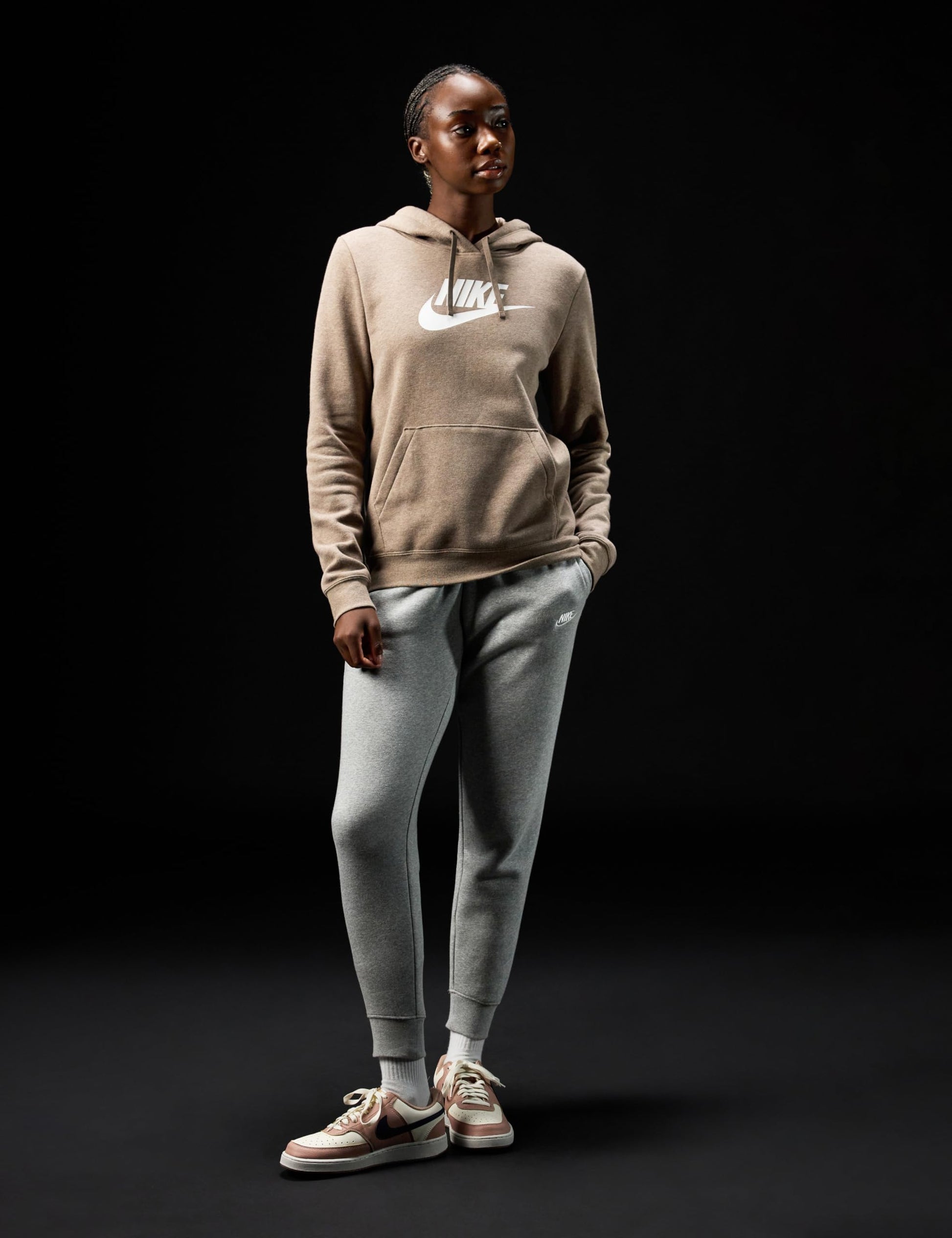 Nike Women's Court Vision Low Next Nature Sneaker, Particle Pink/Midnight Navy/Pale Ivory, 9