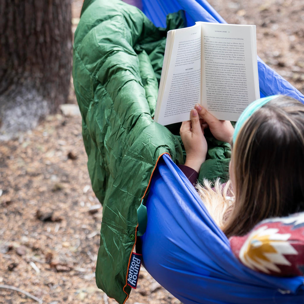 Horizon Hound Trek Down Camping Blanket - Outdoor Travel Quilt, Green | Insulated, Lightweight & Warm Gear for Sleep, Camping, Stadium, Hiking & Festivals | Water Resistant, Packable & Compact