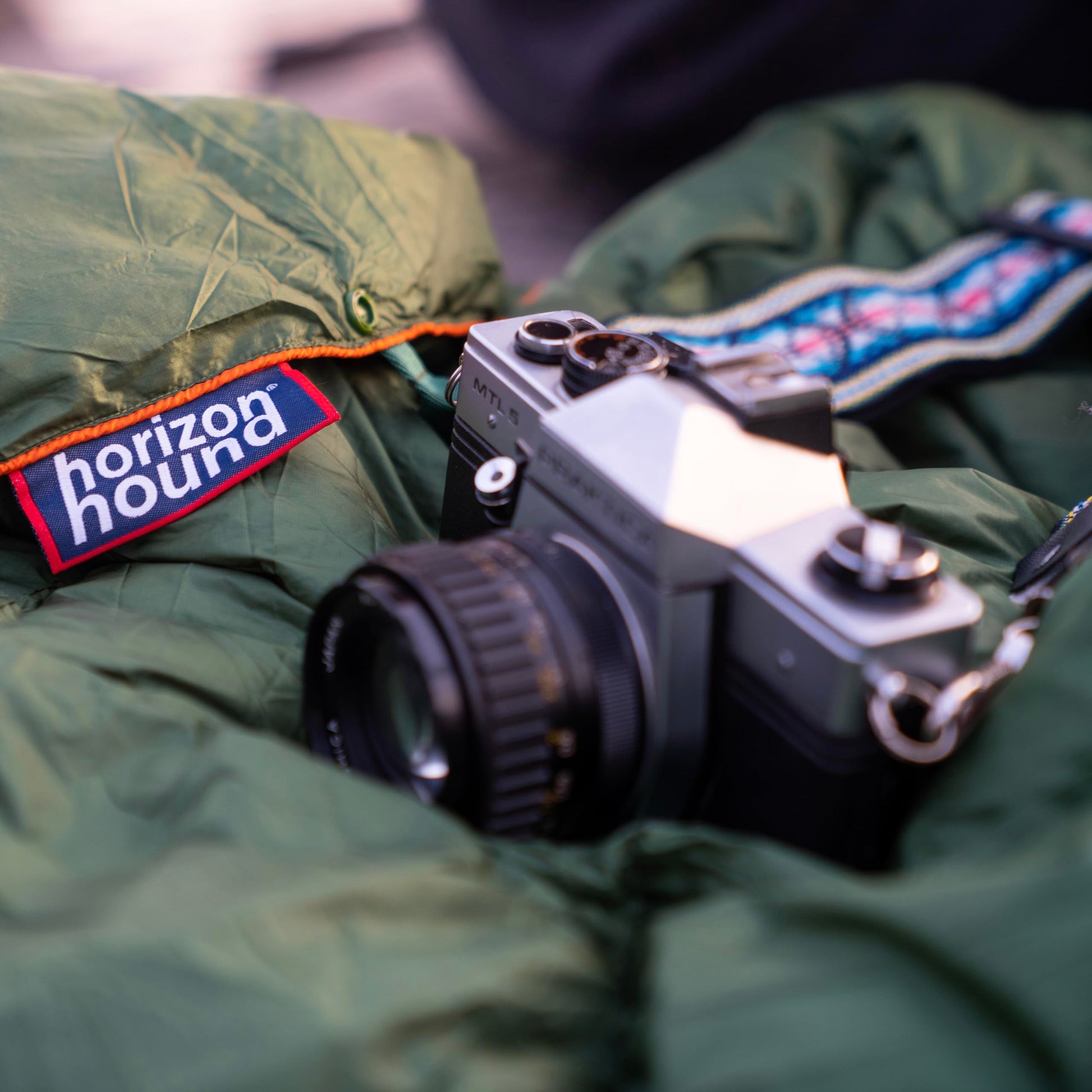 Horizon Hound Trek Down Camping Blanket - Outdoor Travel Quilt, Green | Insulated, Lightweight & Warm Gear for Sleep, Camping, Stadium, Hiking & Festivals | Water Resistant, Packable & Compact