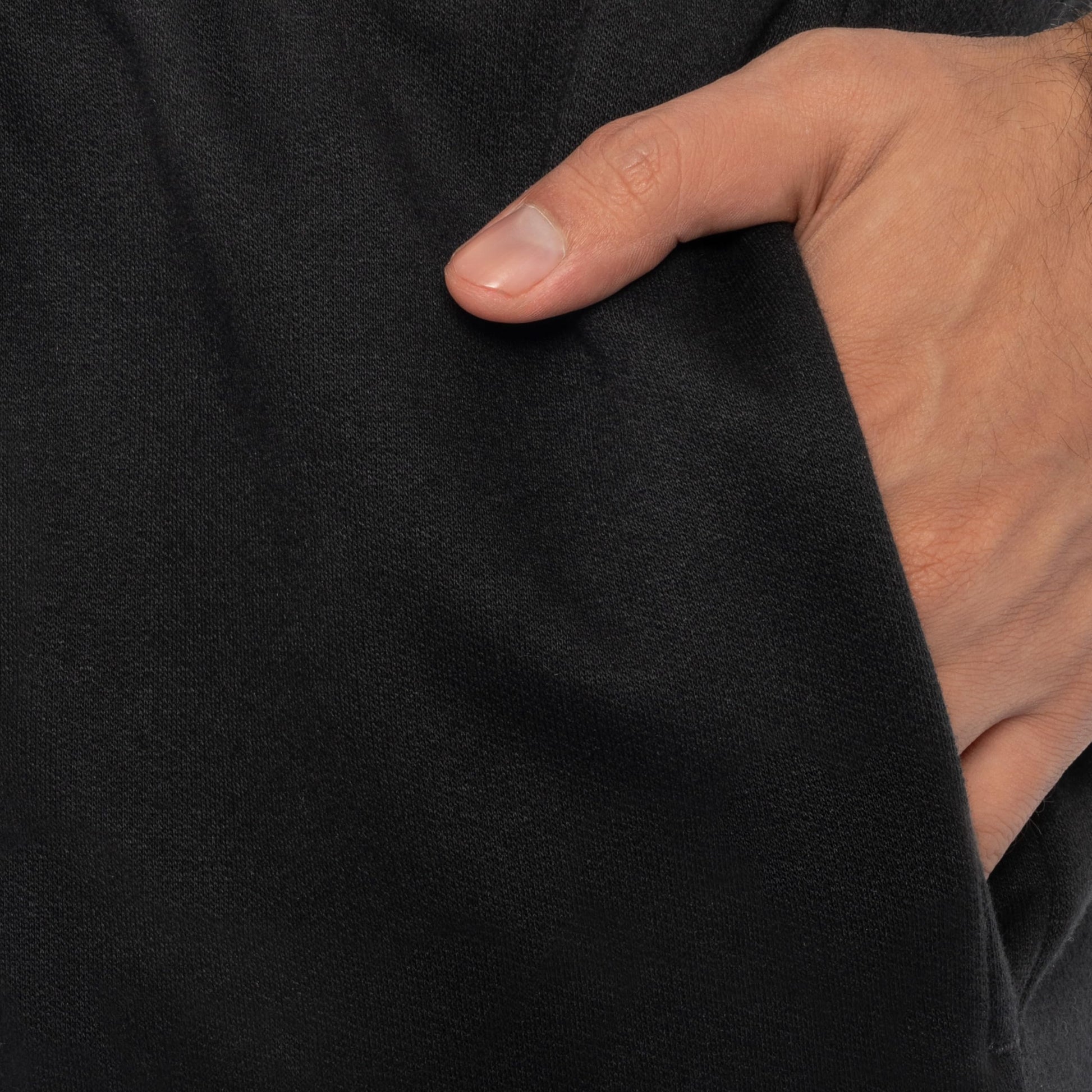 Fruit of the Loom Men's Eversoft Fleece Open Bottom Sweatpants with Pockets, Relaxed Fit, Moisture Wicking, Breathable, Black