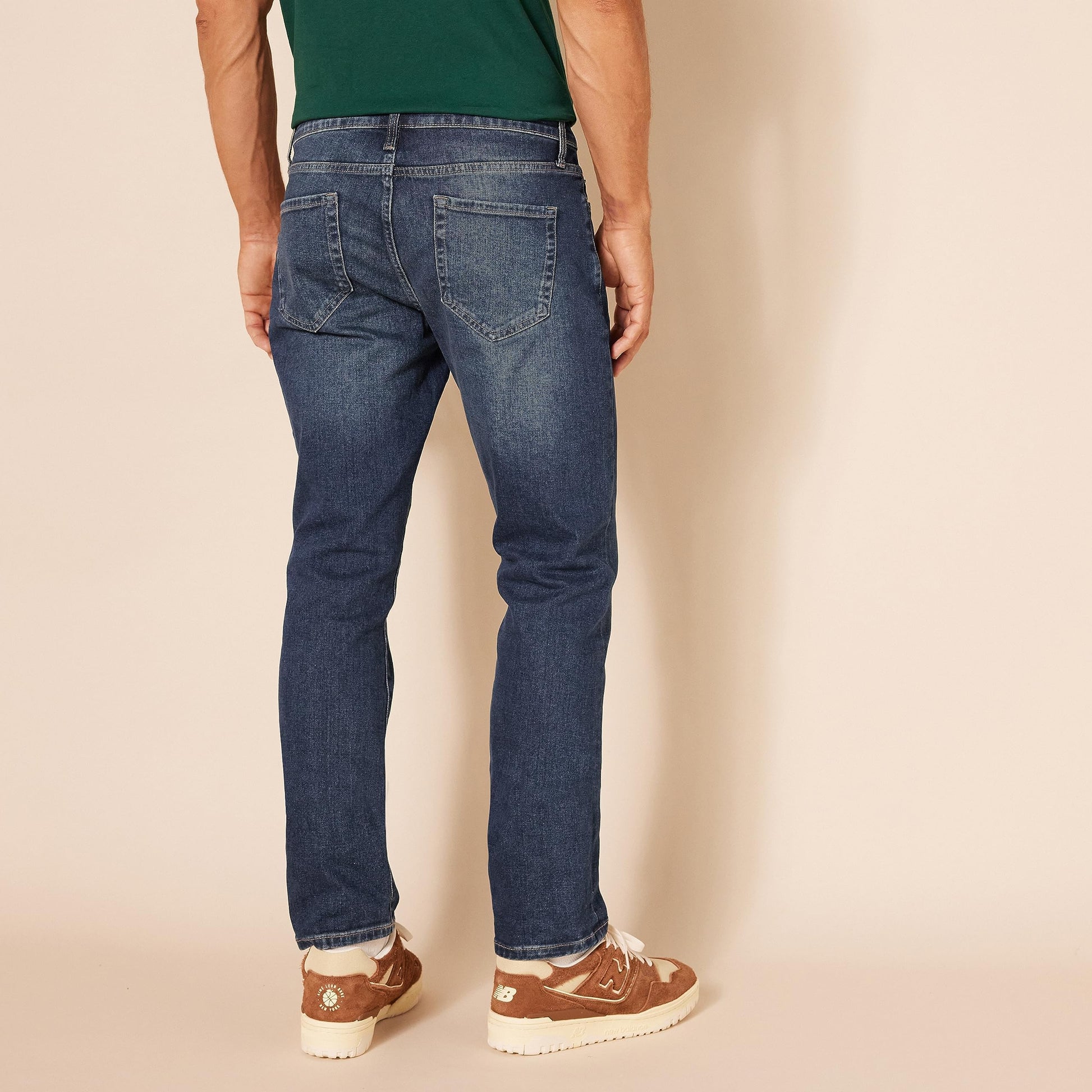 Amazon Essentials Men's Slim-Fit Jeans, Dark Wash, 29W x 28L