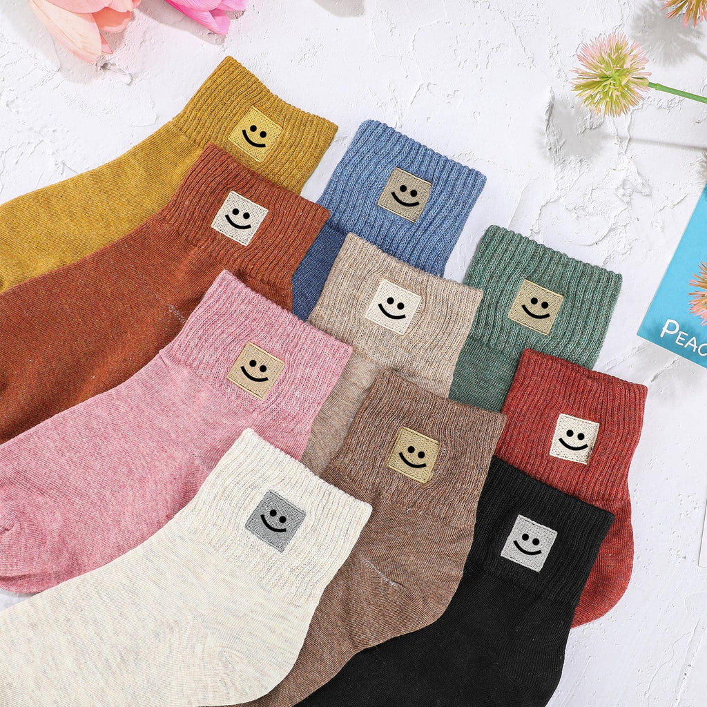 Eurzom 10 Pairs Socks Womens Crew Elastic Ankle Length Cotton Socks Aesthetic Cute Lightweight Low Cut Gifts for Women(Smile)